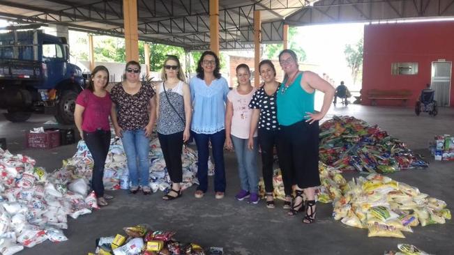 PREFEITURA DE CONCHAS ARRECADA QUASE 6 TONELADAS DE ALIMENTOS