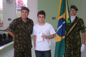 Foto - JURAMENTO À BANDEIRA NACIONAL