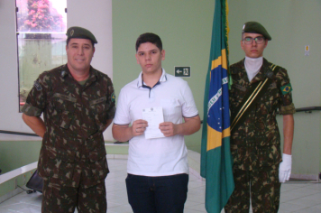Foto - JURAMENTO À BANDEIRA NACIONAL