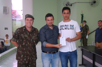 Foto - JURAMENTO À BANDEIRA NACIONAL