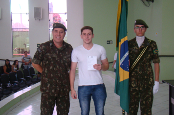 Foto - JURAMENTO À BANDEIRA NACIONAL