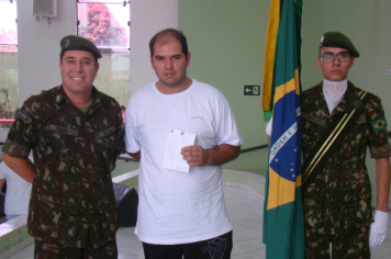 Foto - JURAMENTO À BANDEIRA NACIONAL