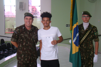 Foto - JURAMENTO À BANDEIRA NACIONAL