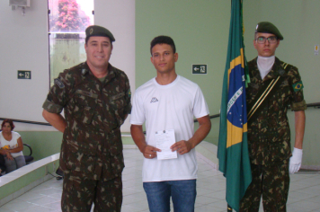 Foto - JURAMENTO À BANDEIRA NACIONAL