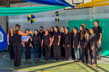 Foto - Ato Cívico - Escola Maria Antonia