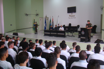 Foto - JURAMENTO À BANDEIRA NACIONAL