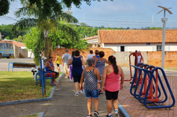 Foto - Grupo Feliz Idade: Movimente-se com Alegria