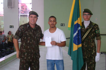 Foto - JURAMENTO À BANDEIRA NACIONAL