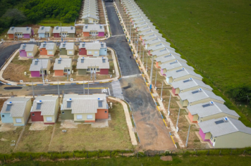 Foto - Entrega da CDHU