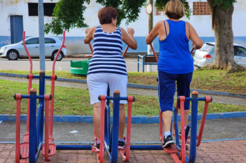 Foto - Grupo Feliz Idade: Movimente-se com Alegria