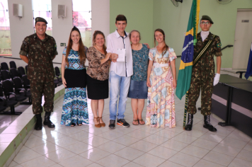 Foto - JURAMENTO À BANDEIRA NACIONAL