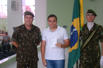 Foto - JURAMENTO À BANDEIRA NACIONAL