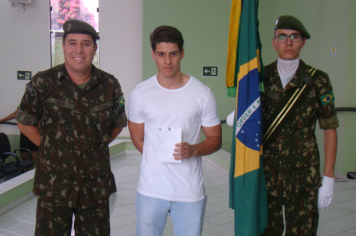 Foto - JURAMENTO À BANDEIRA NACIONAL
