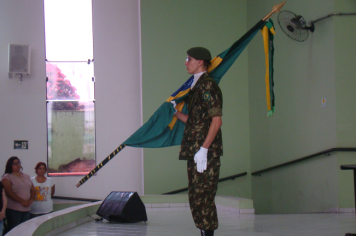 Foto - JURAMENTO À BANDEIRA NACIONAL