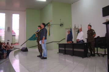 Foto - JURAMENTO À BANDEIRA NACIONAL