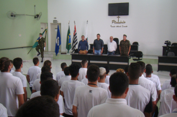 Foto - JURAMENTO À BANDEIRA NACIONAL