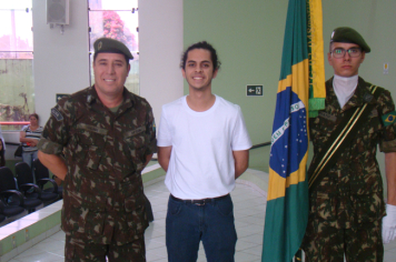 Foto - JURAMENTO À BANDEIRA NACIONAL