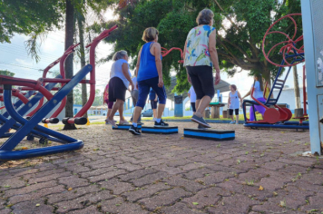 Foto - Grupo Feliz Idade: Movimente-se com Alegria