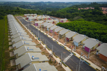 Foto - Entrega da CDHU