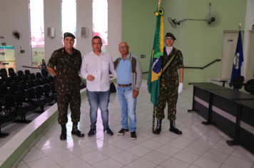 Foto - JURAMENTO À BANDEIRA NACIONAL