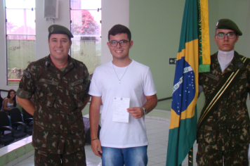 Foto - JURAMENTO À BANDEIRA NACIONAL