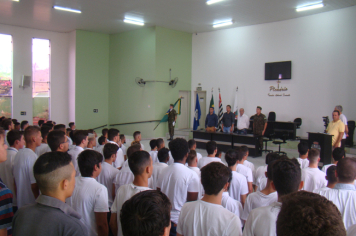 Foto - JURAMENTO À BANDEIRA NACIONAL