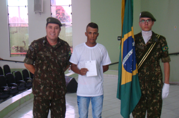 Foto - JURAMENTO À BANDEIRA NACIONAL