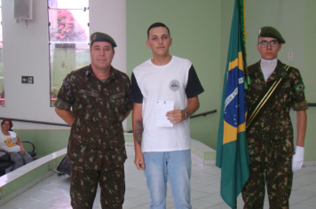 Foto - JURAMENTO À BANDEIRA NACIONAL